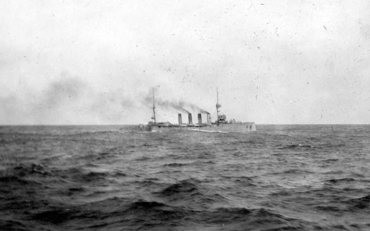10.-HMS-Carnarvon-March-1916
