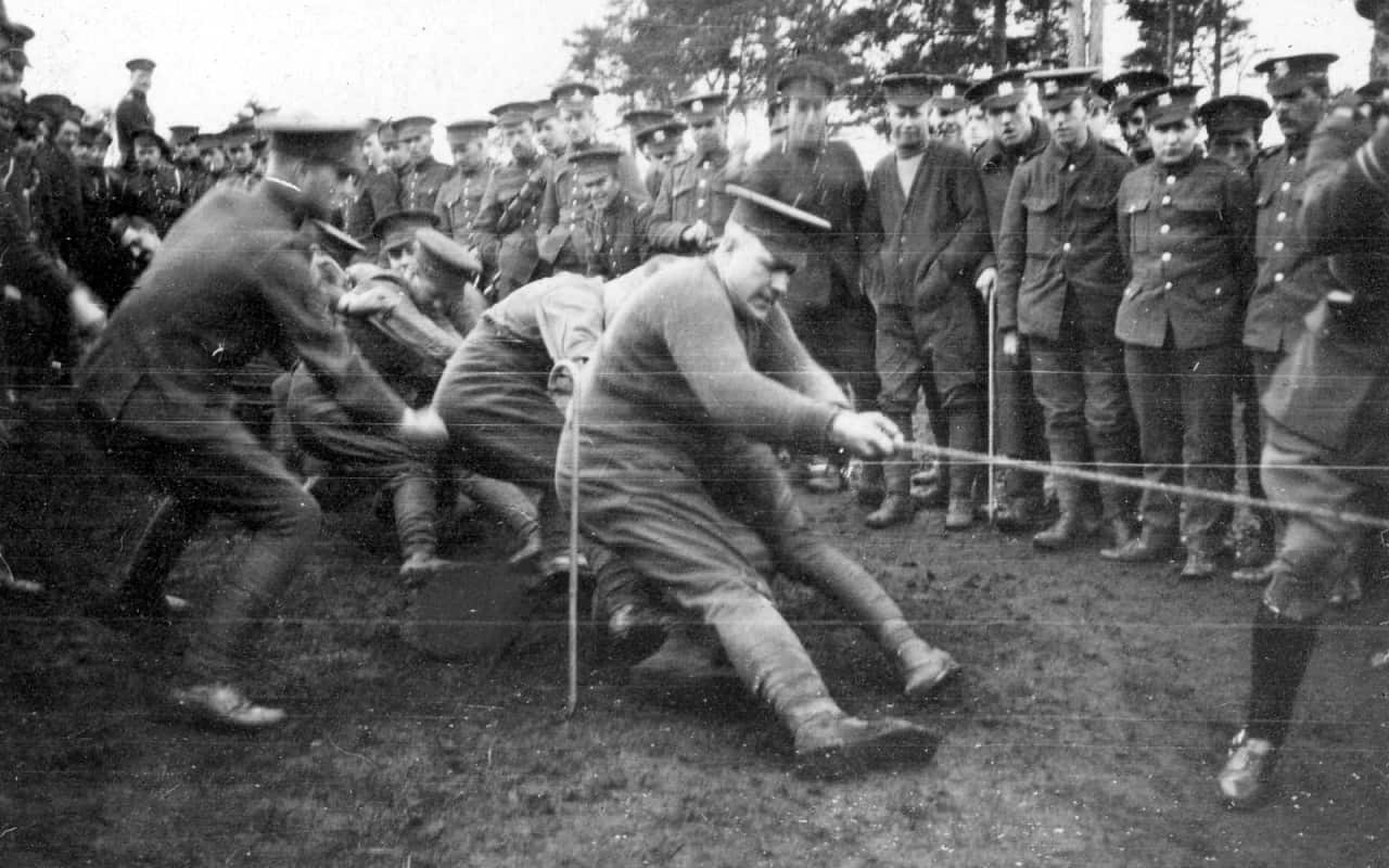 20.-Tug-of-War-Witley-Camp-May-1916