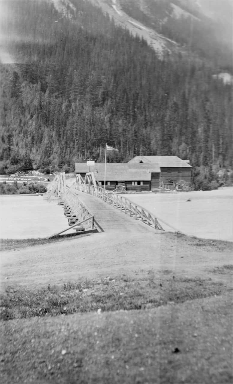8.-1919-June-British-Columbia-Field-Camp
