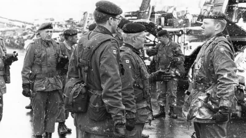 BGen Dangerfield inspecting B Battery 1 RCHA